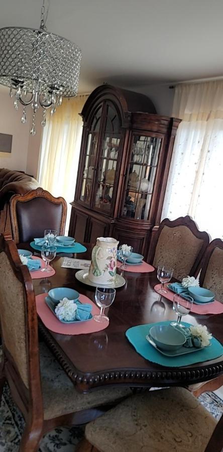 Your Home Away From Home Praia Ngoại thất bức ảnh